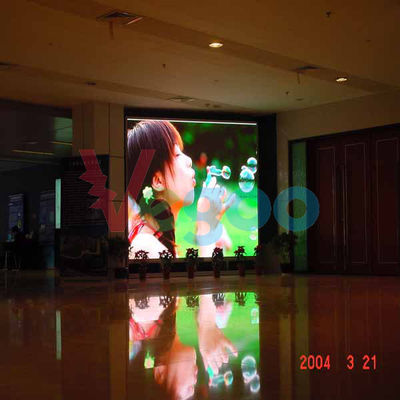China Nahtloser farbenreicher LED InnenBildschirm P5 der hohen Helligkeits-führte Videowand fournisseur