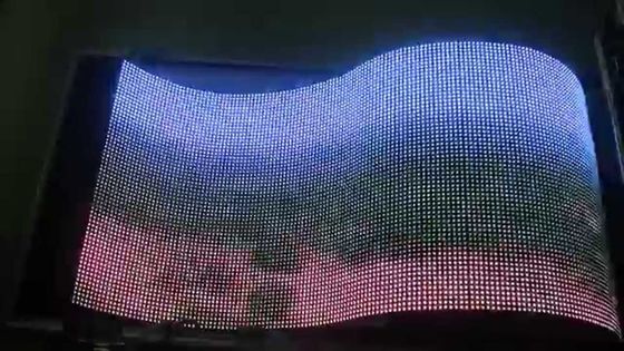 China Schirm-flexible geführte Platte des P4mm-Stadiums-Hintergrund-LED für Anzeige fournisseur