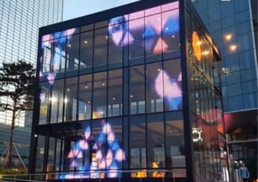 Durchsichtige Led-Bildschirm 1000*500 1000*1000 anpassen Größe Innenraum-Serie Glas Einkaufszentrum fest oder heben