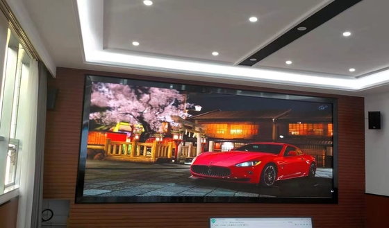 Feine Pixel Pitch LED-Anzeige P1.25 600*337.5mm Druckguss Aluminium Schrank Größe Für Heimkino