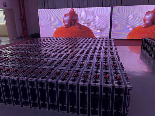 Miete führte Bildschirmanzeige für Videowand P4.81 im Freien mit SMD 2121 1100cd/㎡