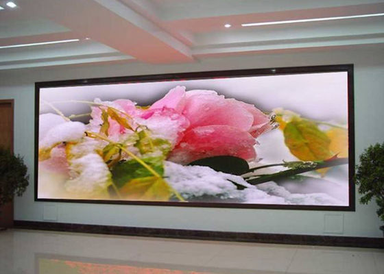 Kleine Neigung P1.25 600mm×337.5mm farbenreiche LED-Innenanzeige