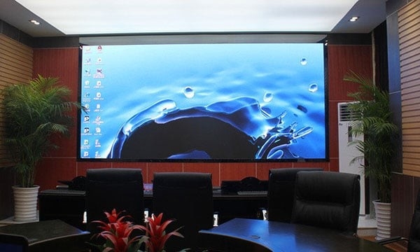 Feine Pixel Pitch LED-Anzeige P1.25 600*337.5mm Druckguss Aluminium Schrank Größe Für Heimkino